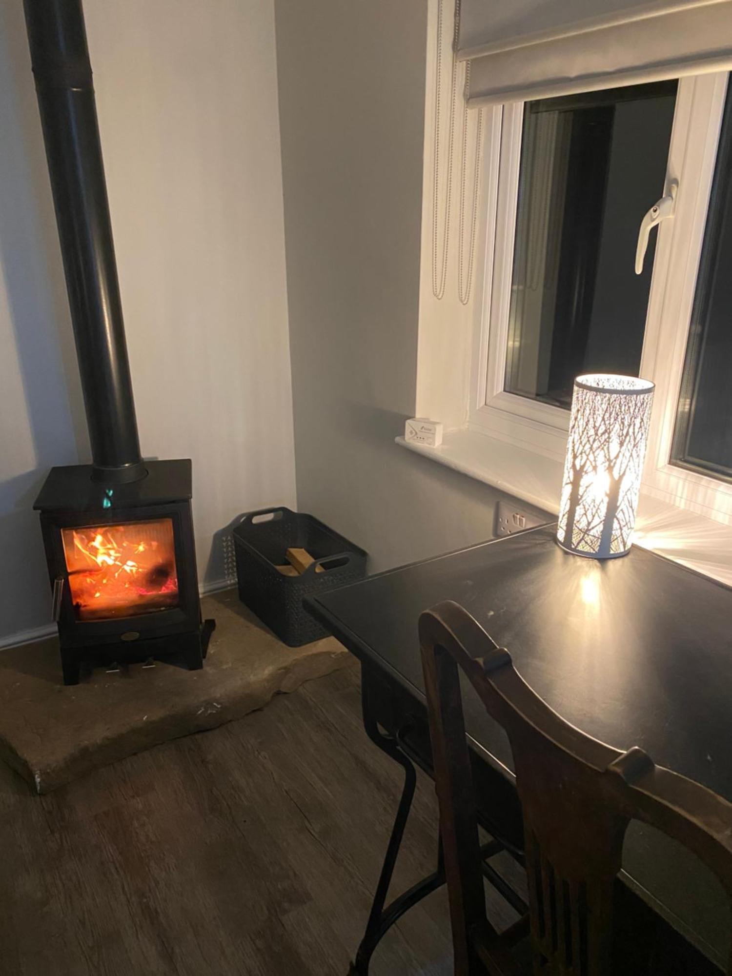 Spalding - Self Contained Studio Double - An Extra Single Bed Can Be Provided Extérieur photo
